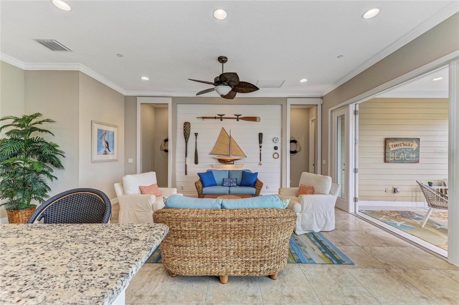 229 SAPPHIRE LAKE #101