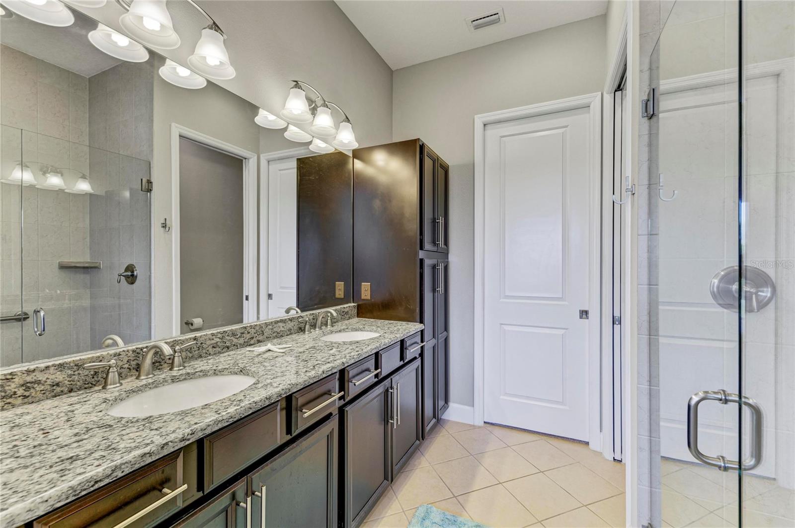 229 SAPPHIRE LAKE #101