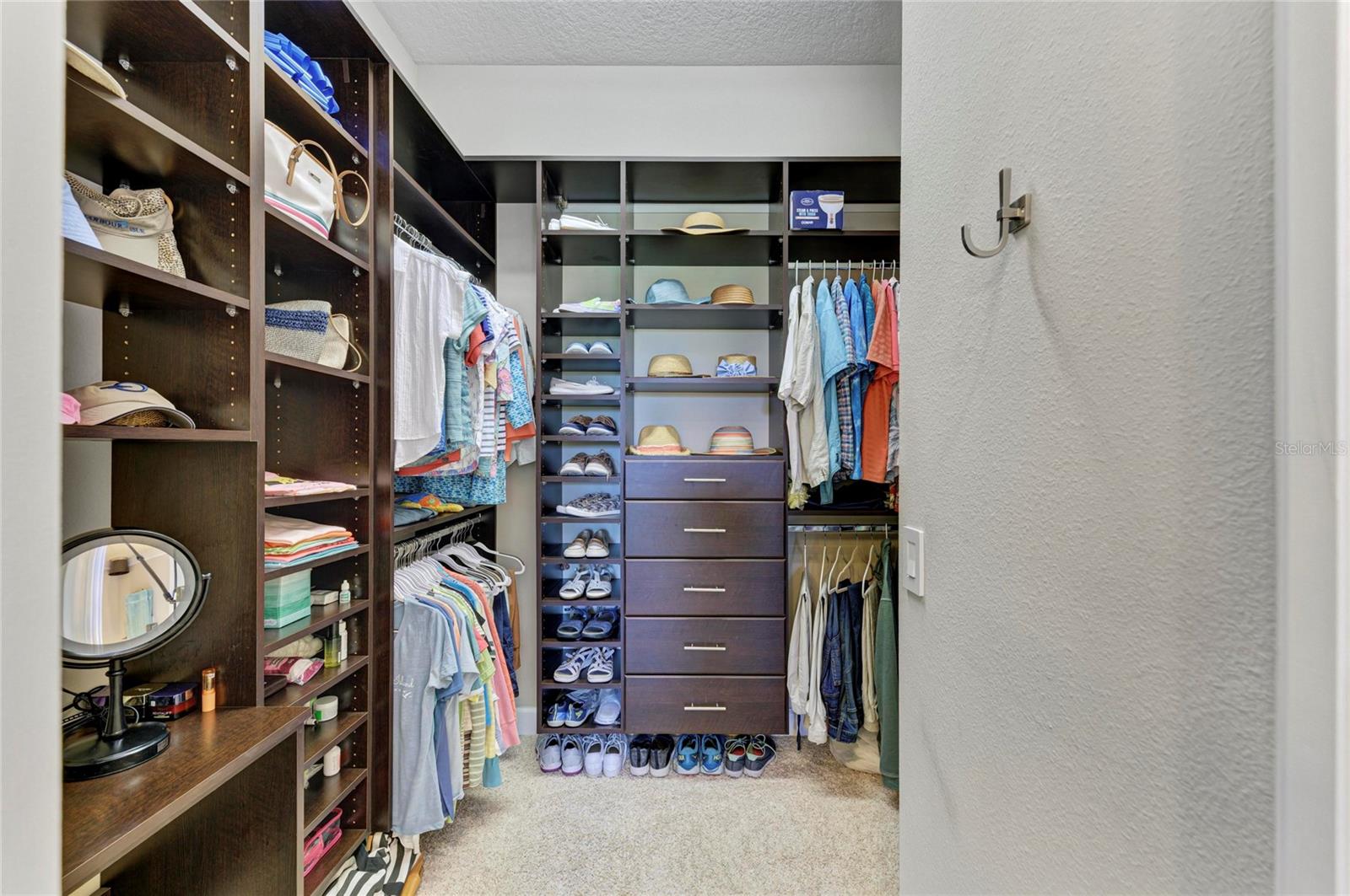 229 SAPPHIRE LAKE #101