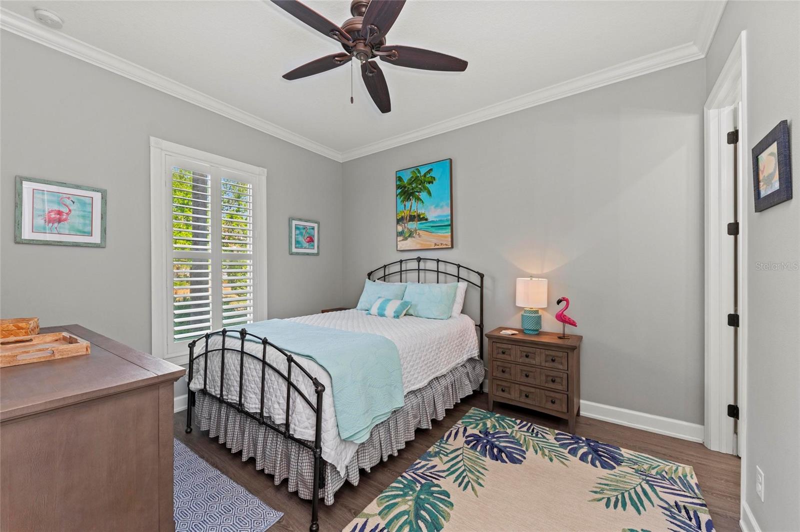 275 SAPPHIRE LAKE DR #101