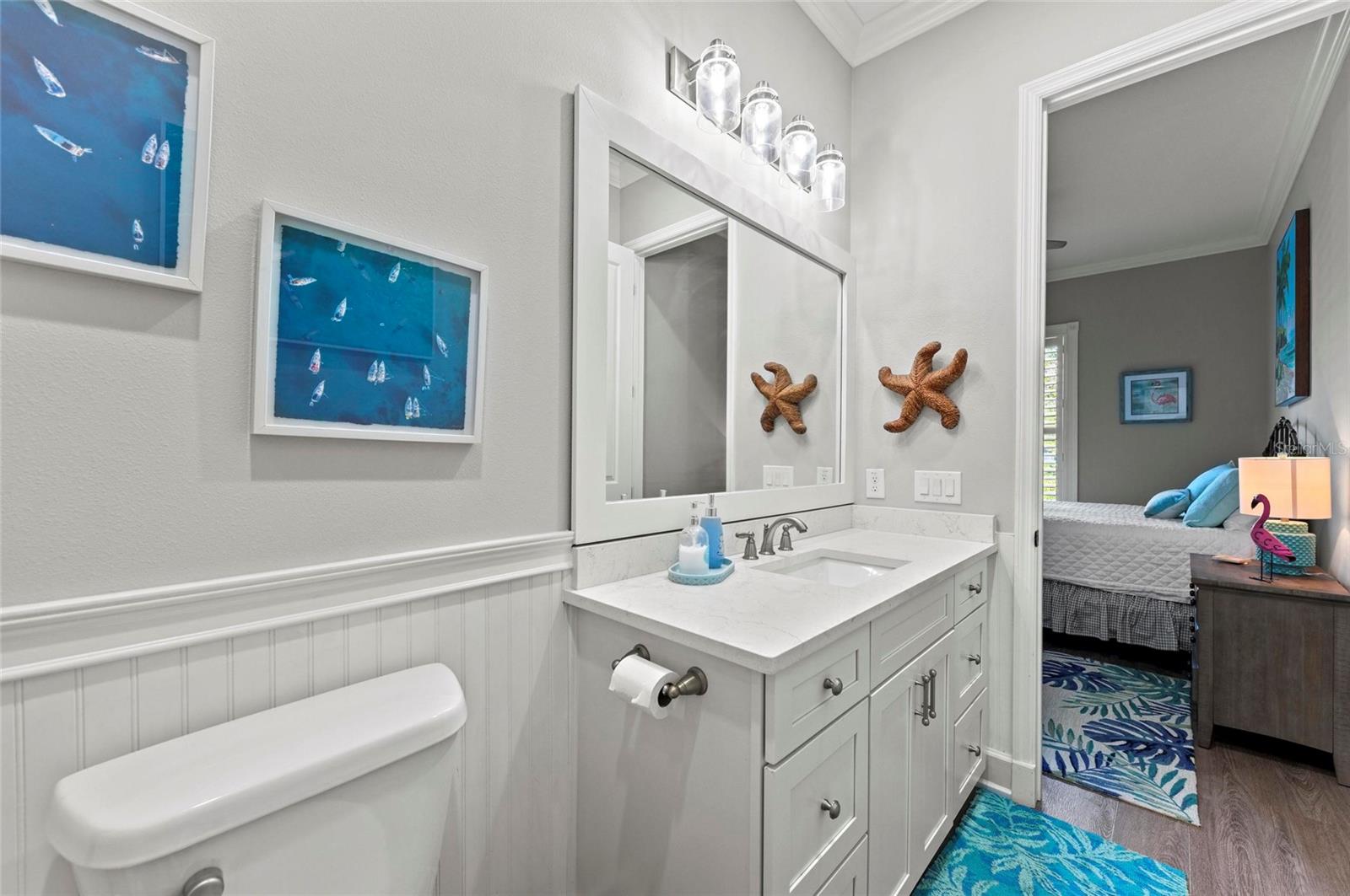 275 SAPPHIRE LAKE DR #101