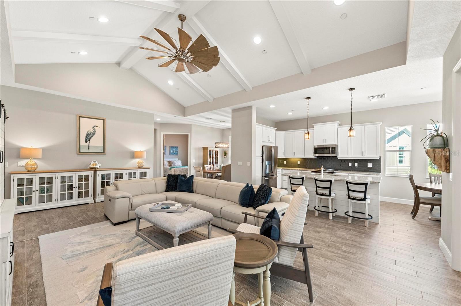 295 COMPASS POINT DR #202