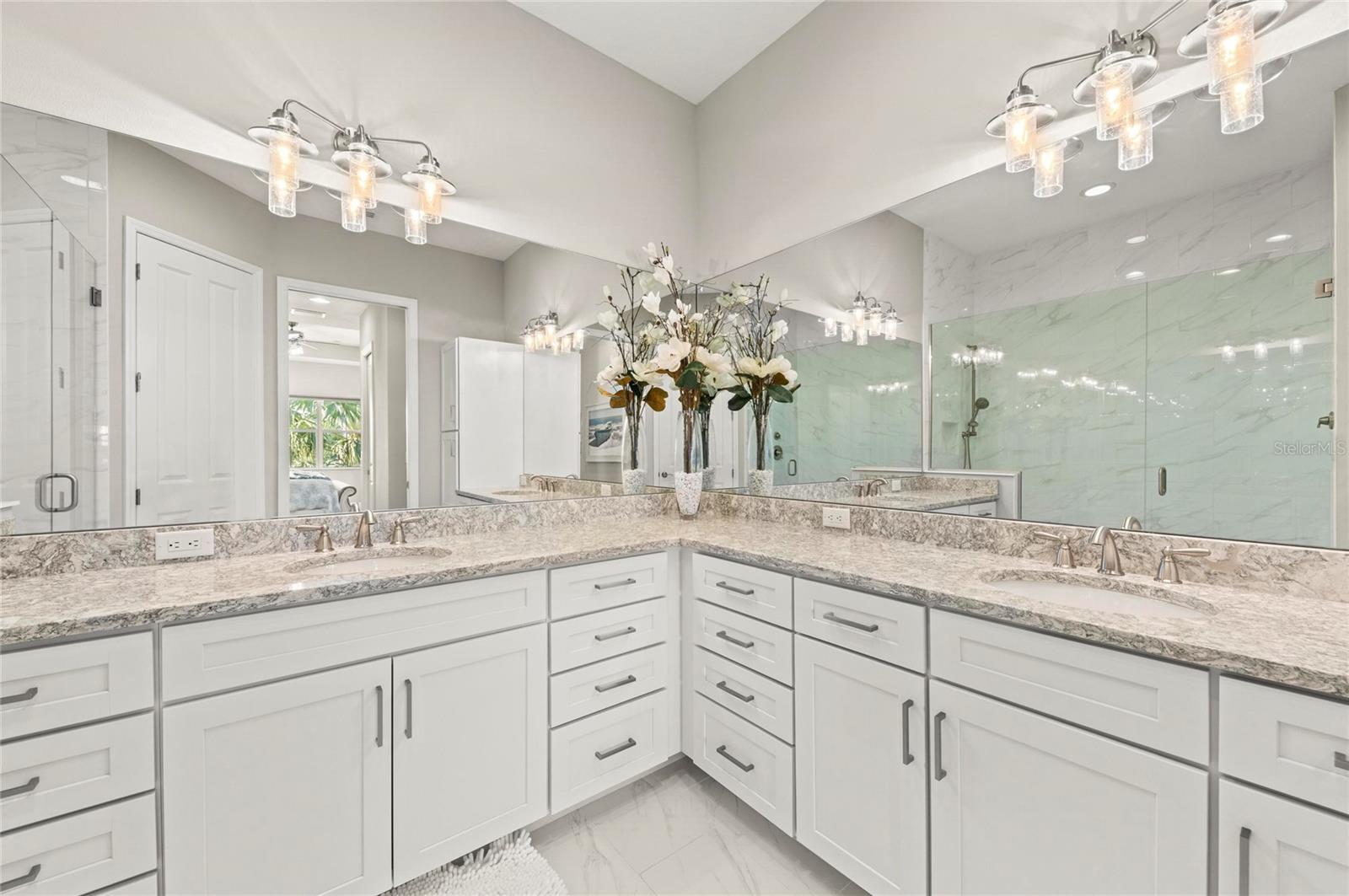 295 COMPASS POINT DR #202