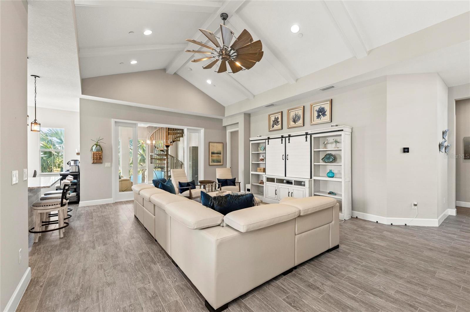 295 COMPASS POINT DR #202