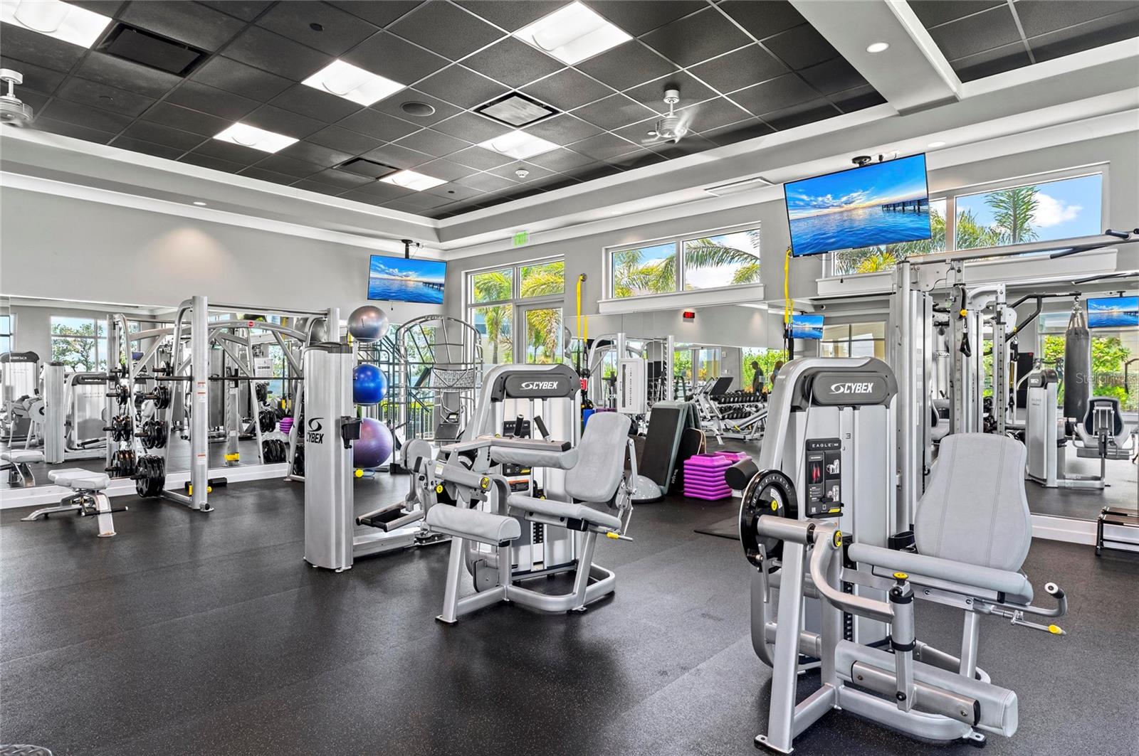 295 COMPASS POINT DR #202