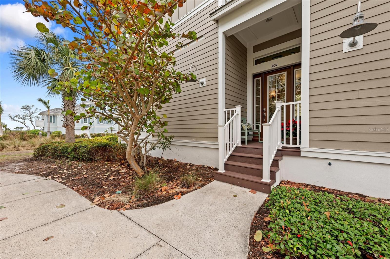 330 COMPASS POINT DR #101