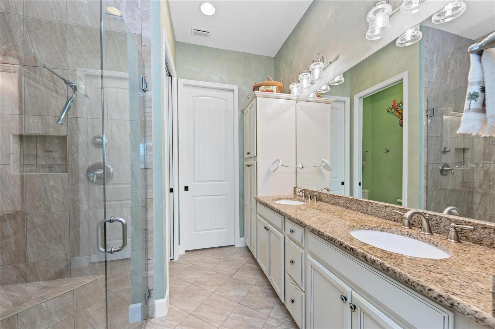 330 COMPASS POINT DR #101