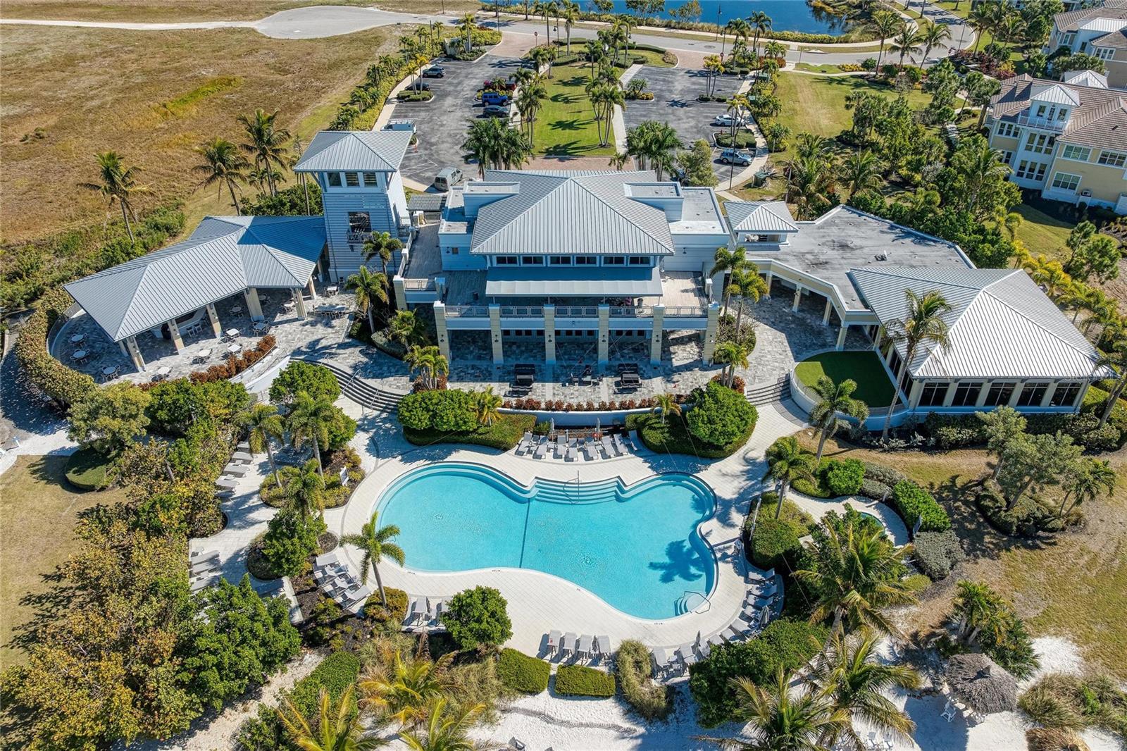 267 SAPPHIRE LAKE DR #202