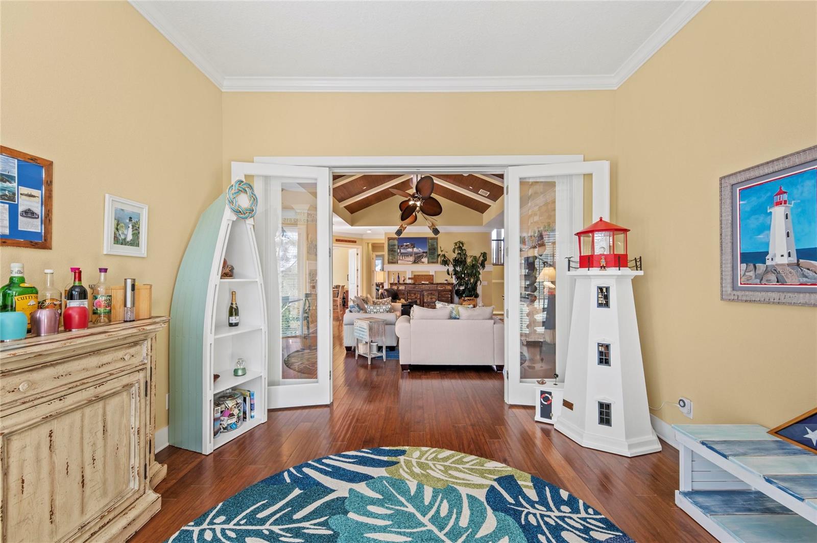 267 SAPPHIRE LAKE DR #202