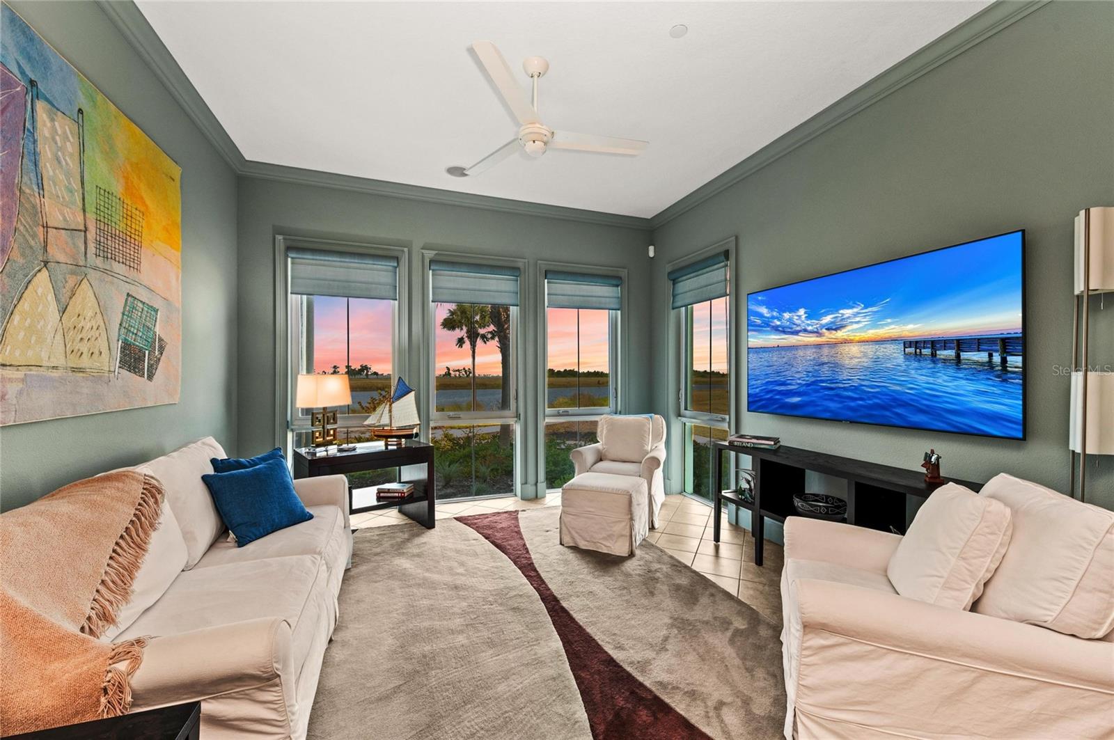 226 SAPPHIRE LAKE DR #101