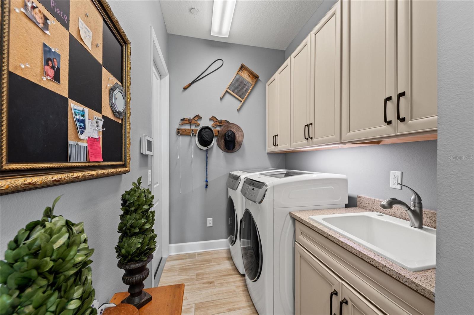 268 SAINT LUCIA DR #101