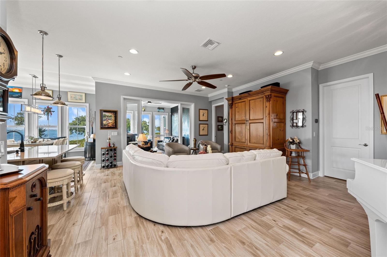 268 SAINT LUCIA DR #101