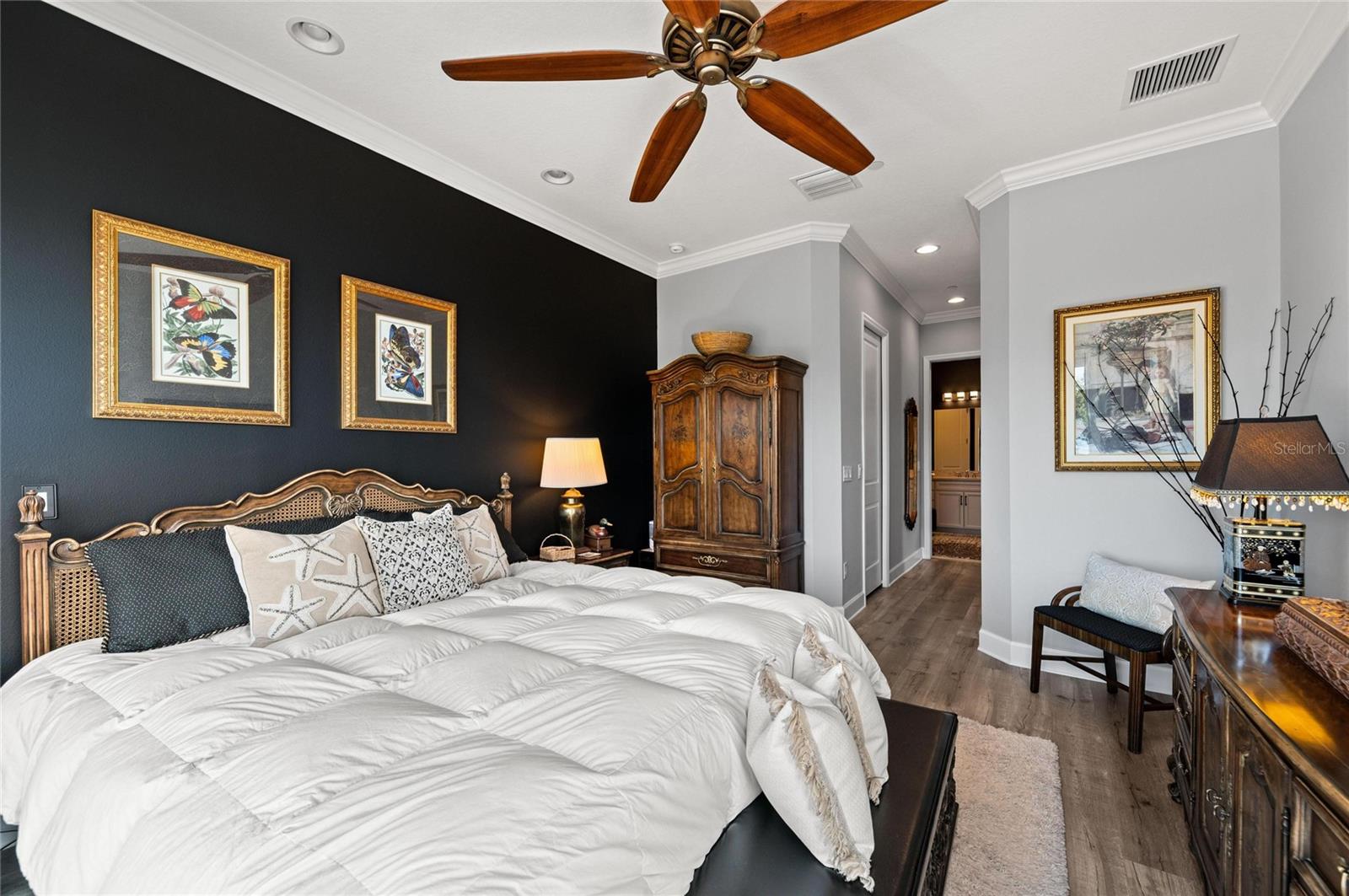 268 SAINT LUCIA DR #101