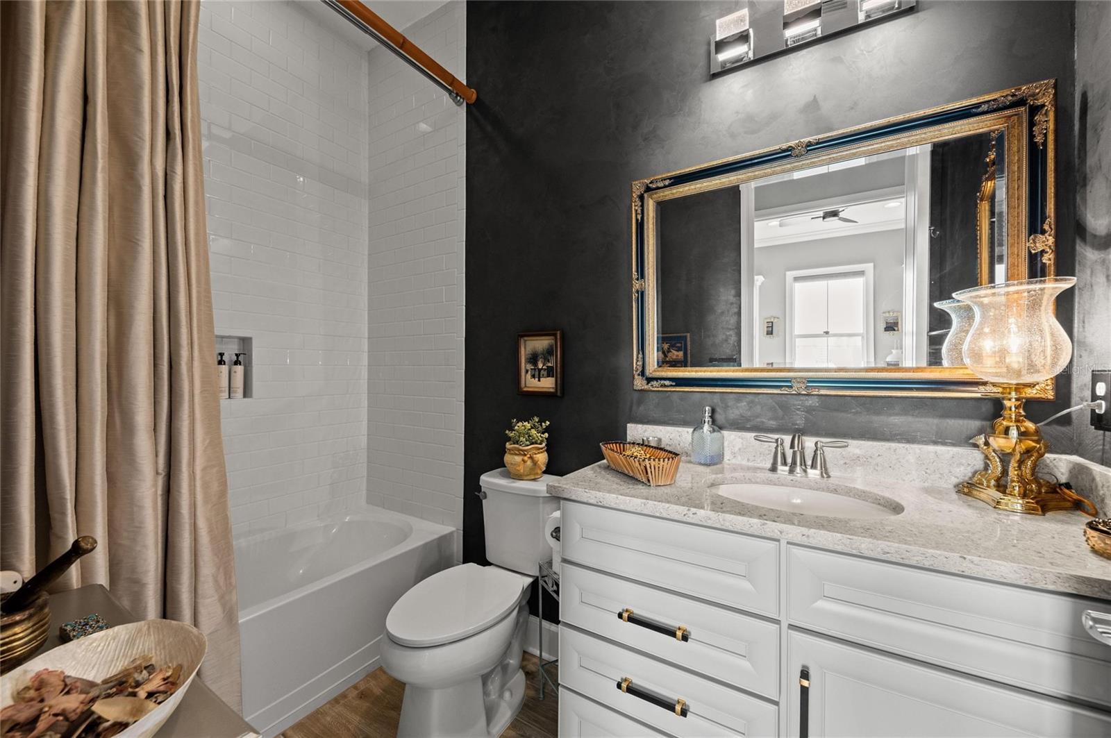 268 SAINT LUCIA DR #101