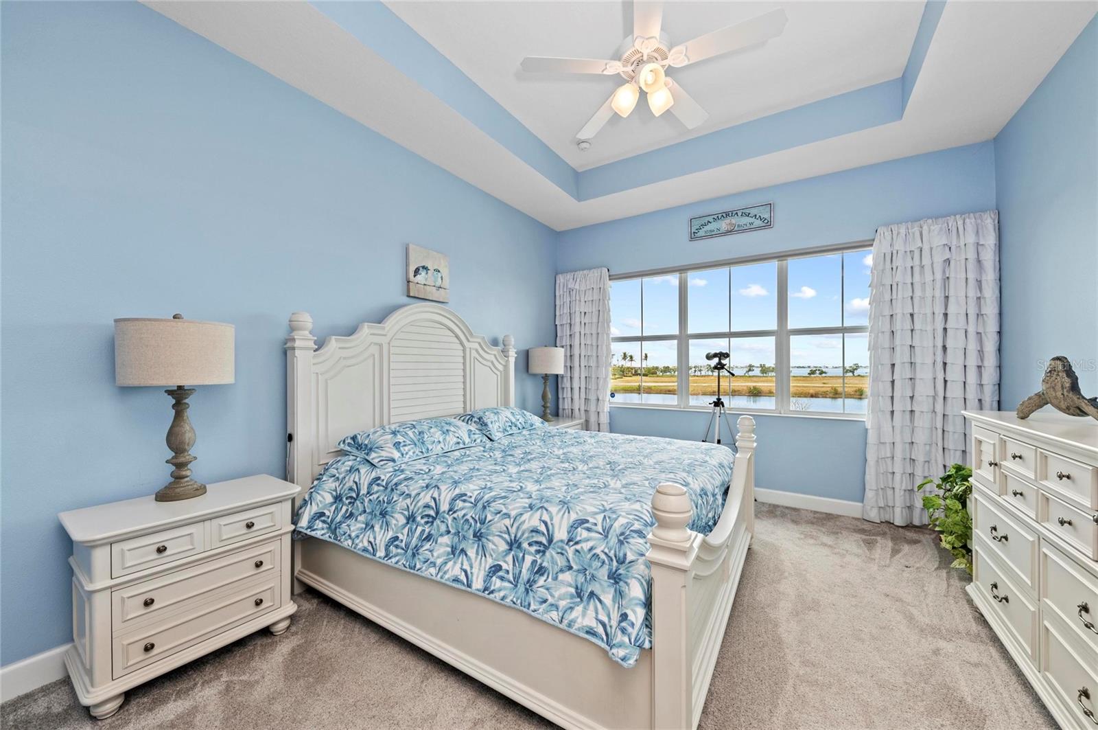 226 SAPPHIRE LAKE DR #201