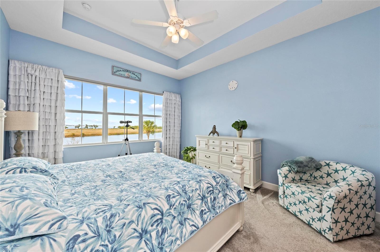 226 SAPPHIRE LAKE DR #201