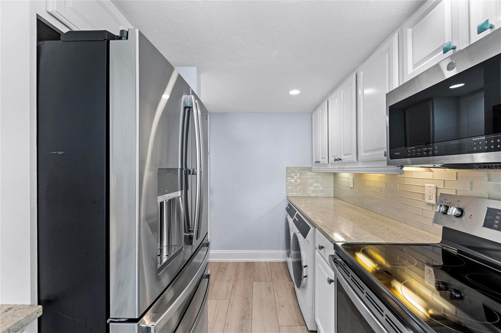 600 MANATEE AVE #106