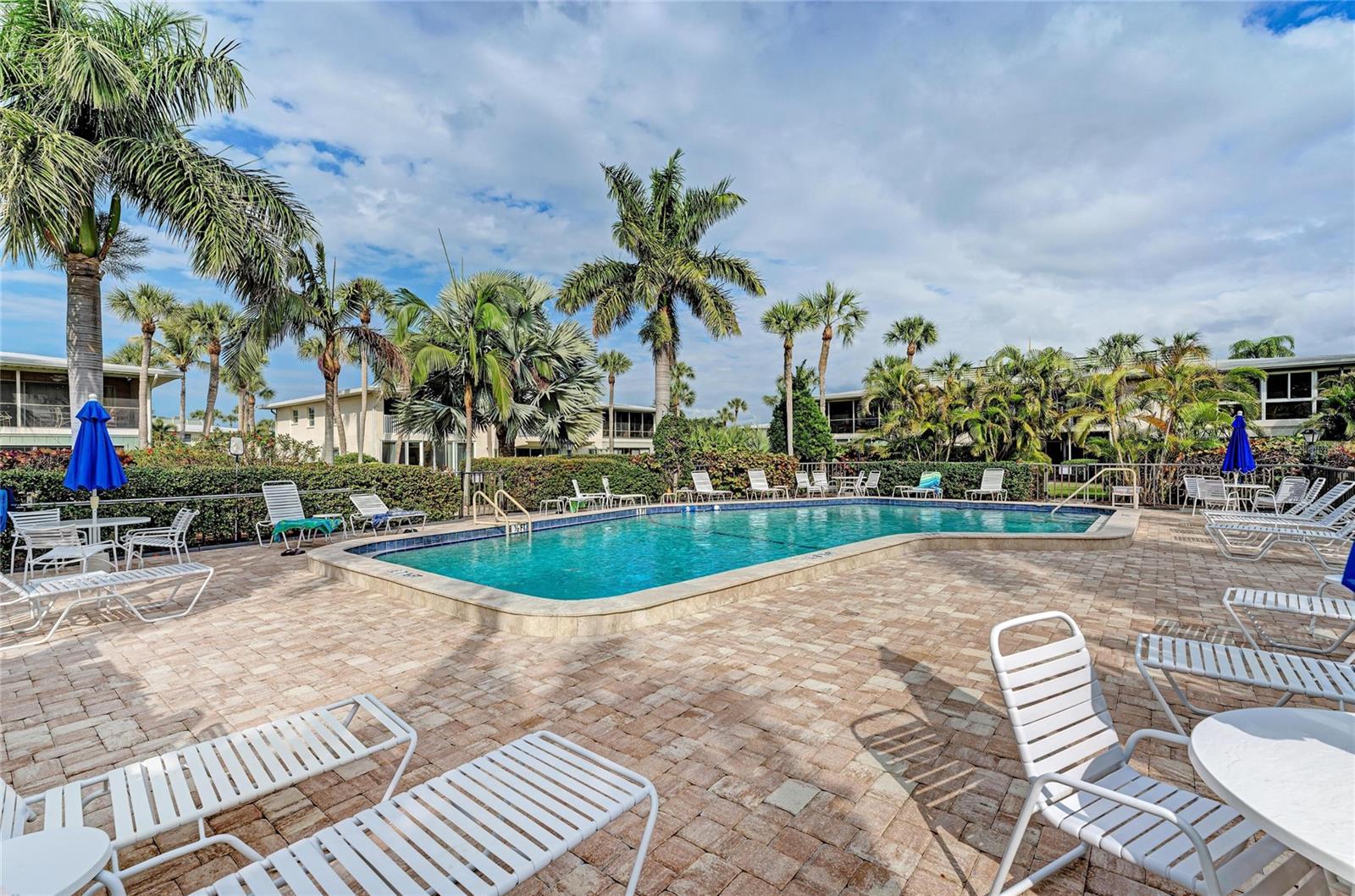 600 MANATEE AVE #106