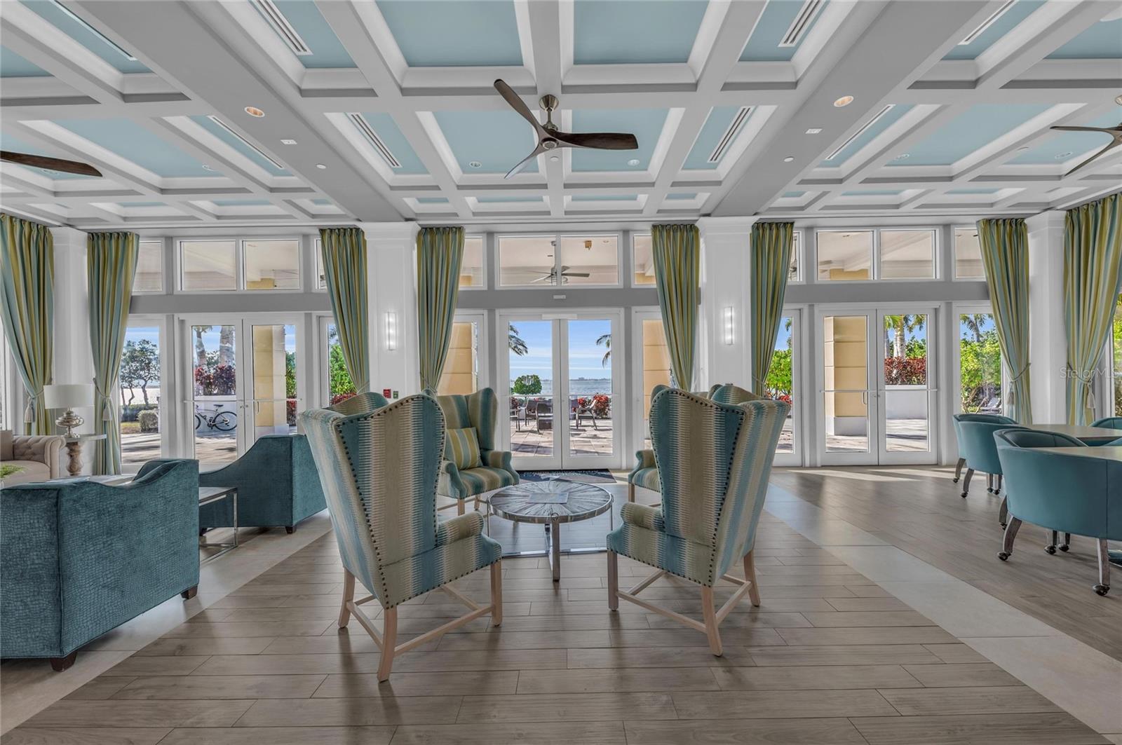 342 CASTAWAY CAY DR #201