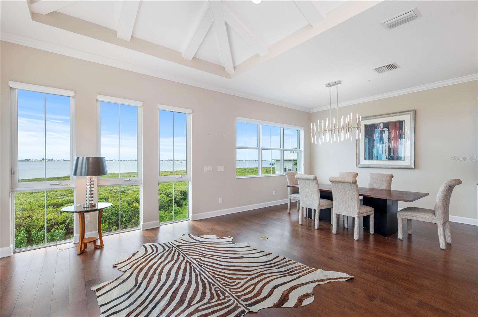 342 CASTAWAY CAY DR #201