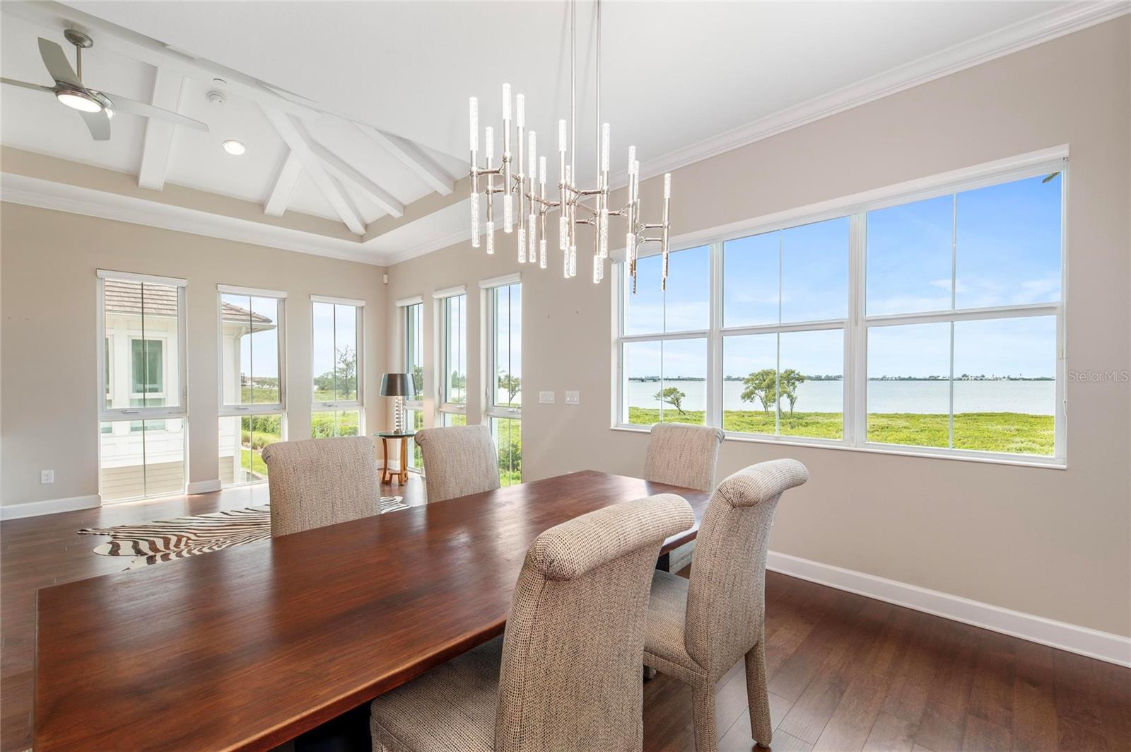 342 CASTAWAY CAY DR #201