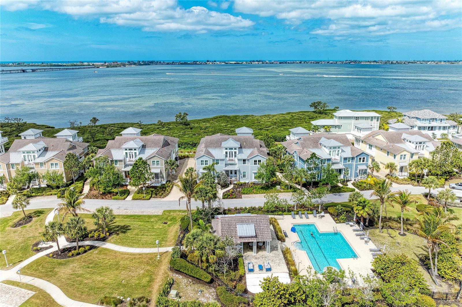 342 CASTAWAY CAY DR #201