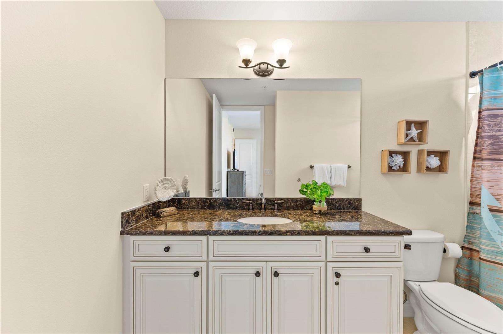 395 ARUBA CIR #402