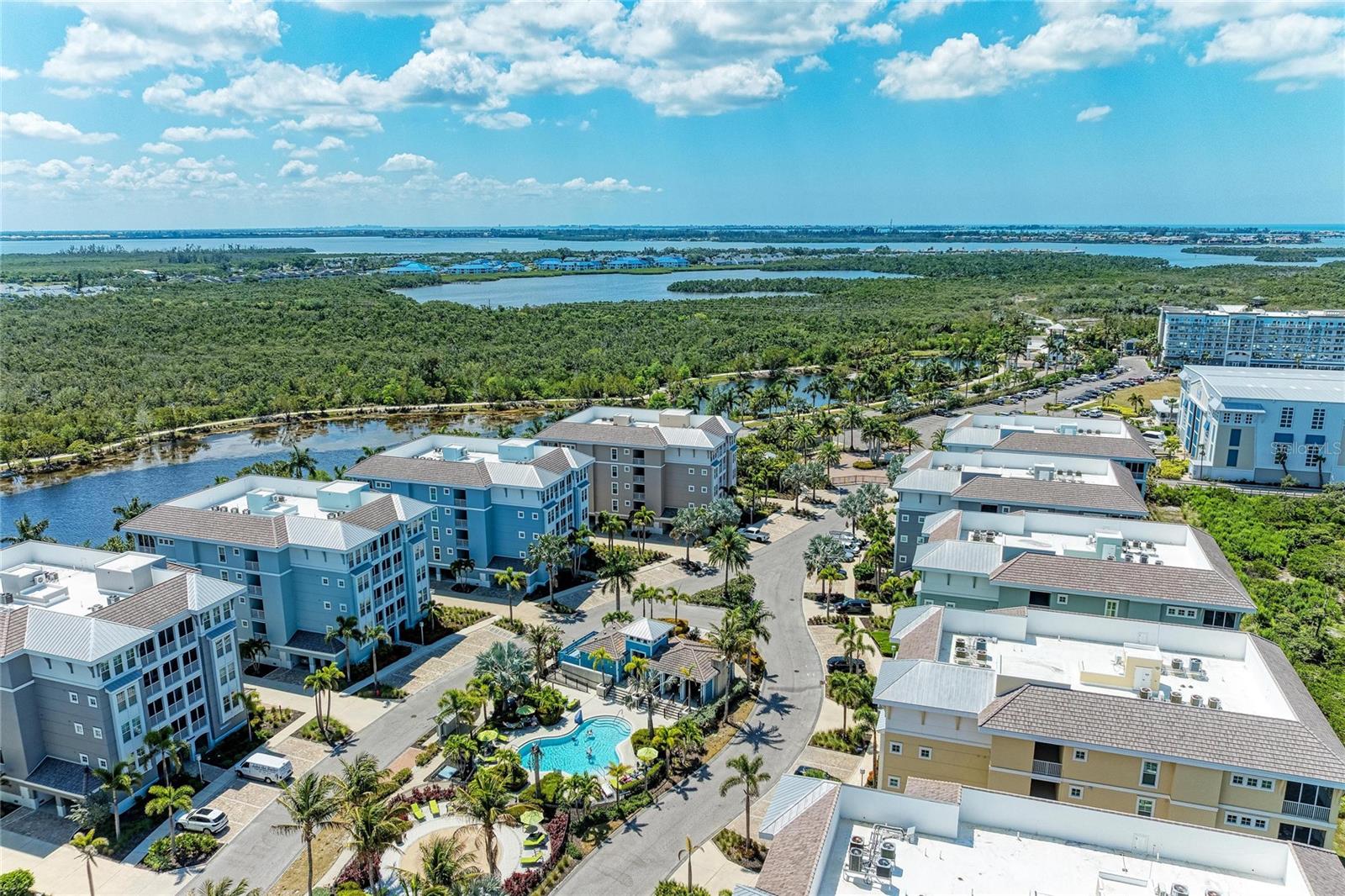 395 ARUBA CIR #402
