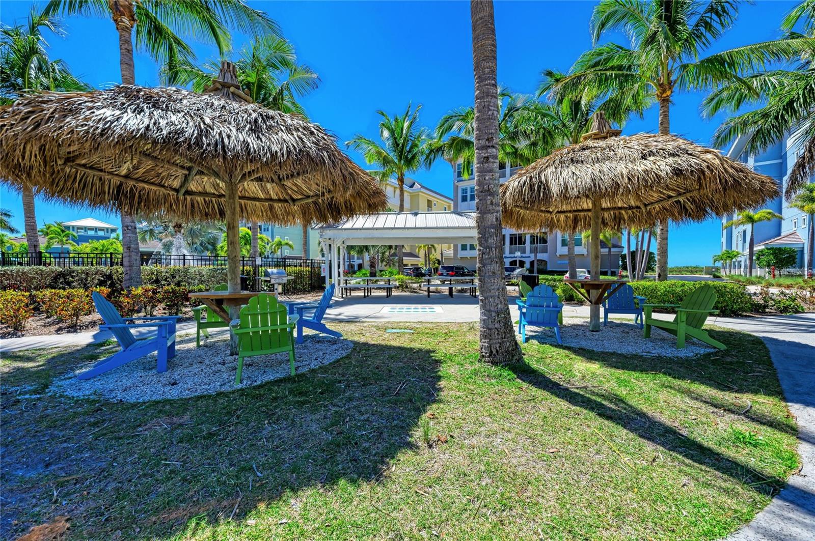 395 ARUBA CIR #402