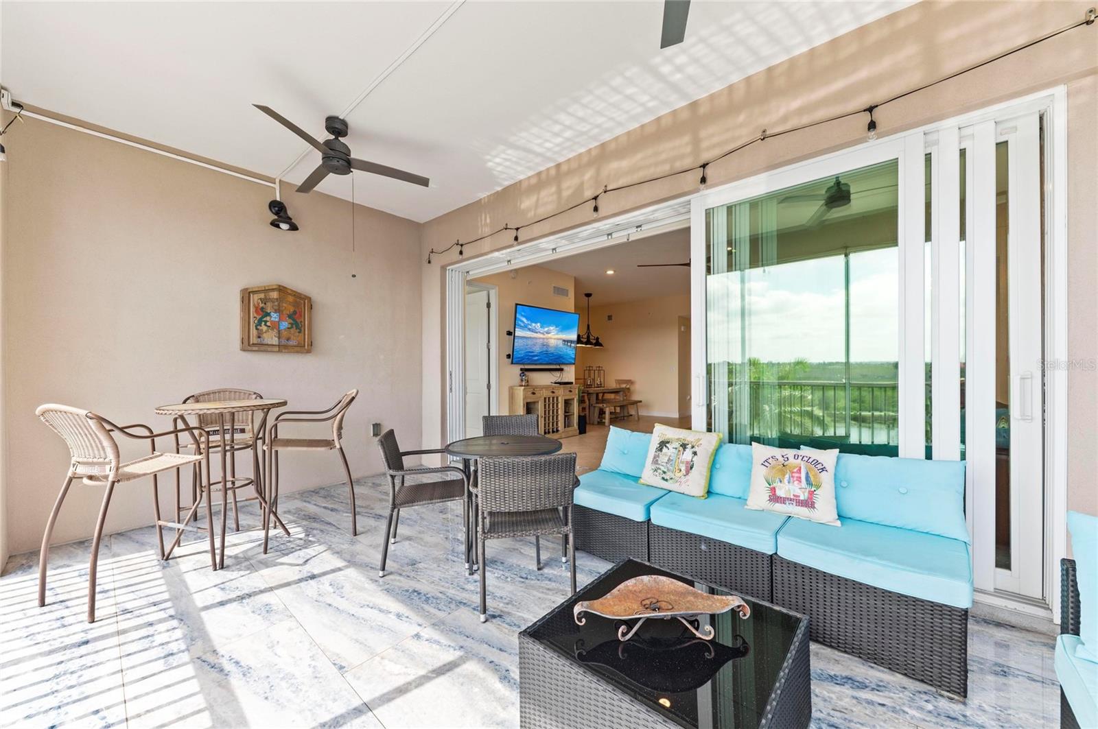 395 ARUBA CIR #402