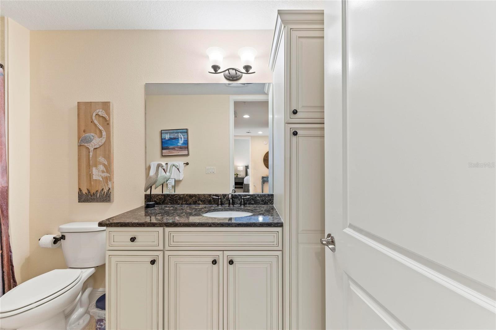 395 ARUBA CIR #402