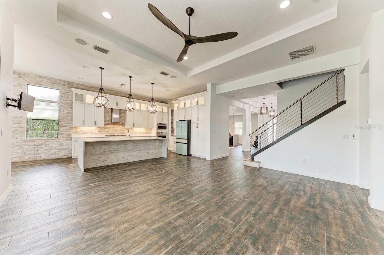 8969 BERNINI PL