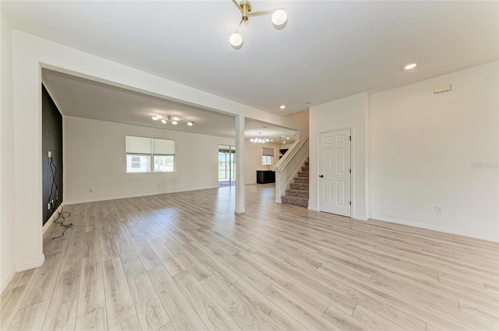 5826 143RD CT E