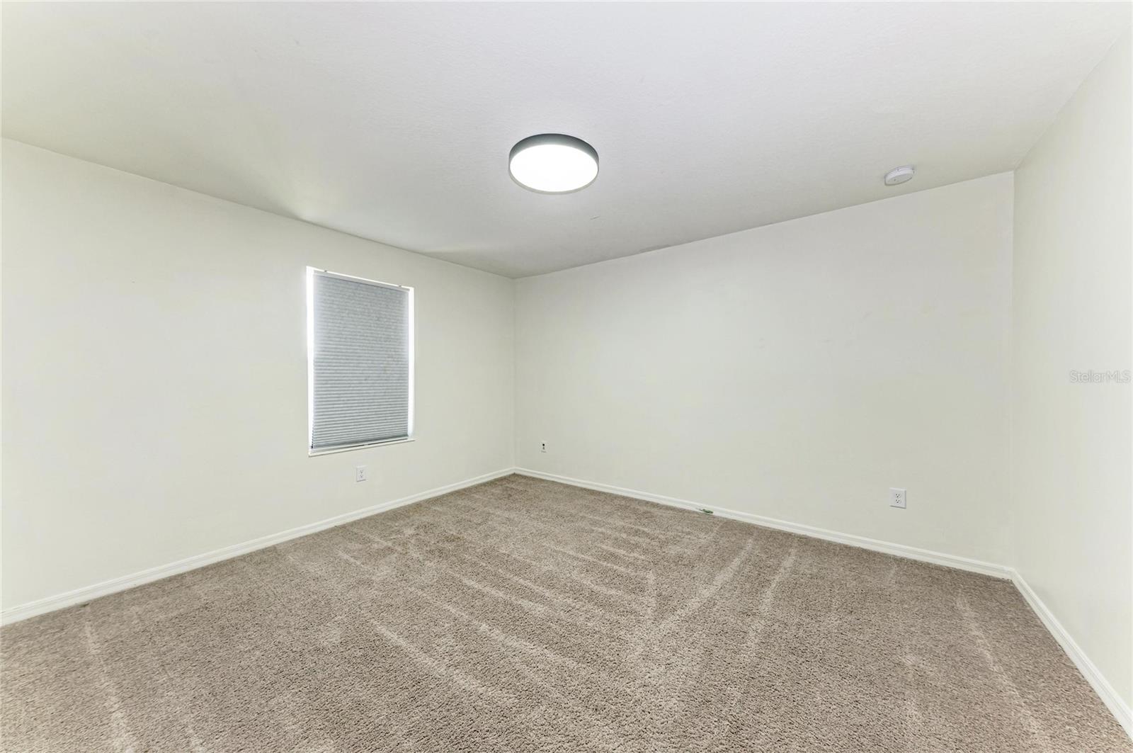 5826 143RD CT E