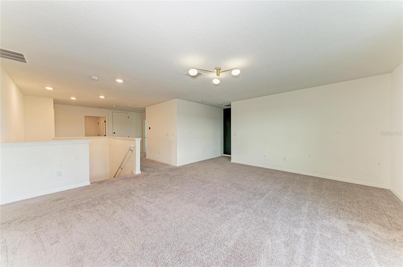 5826 143RD CT E