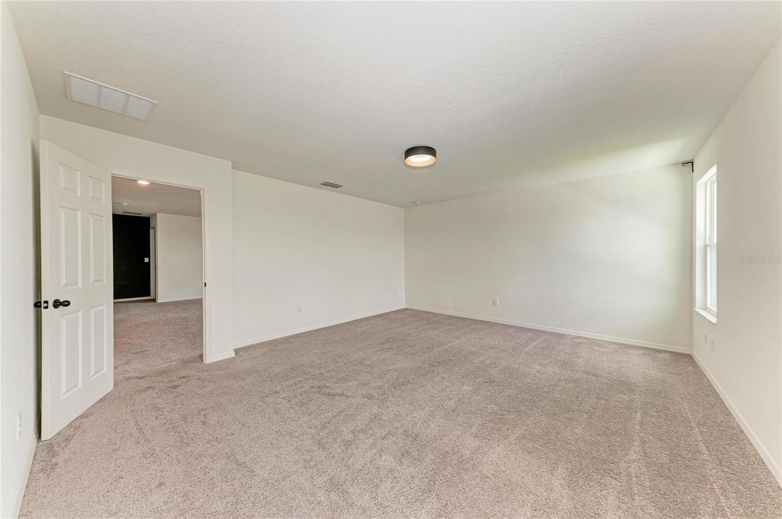 5826 143RD CT E