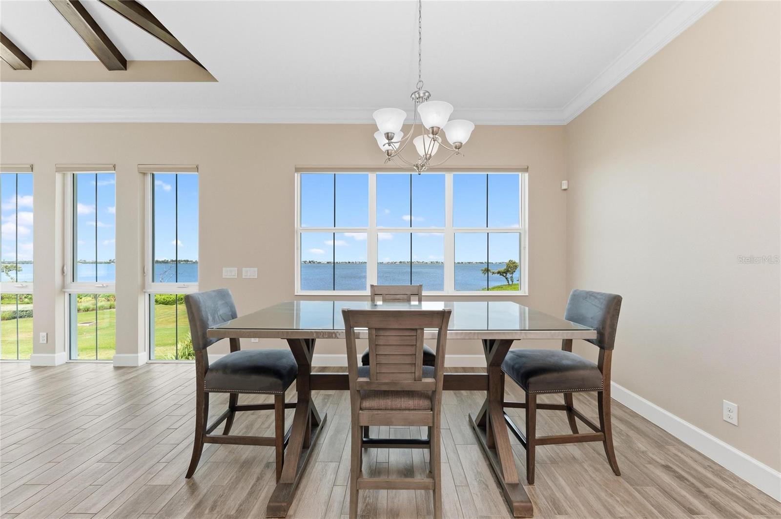 310 COMPASS POINT DR #201