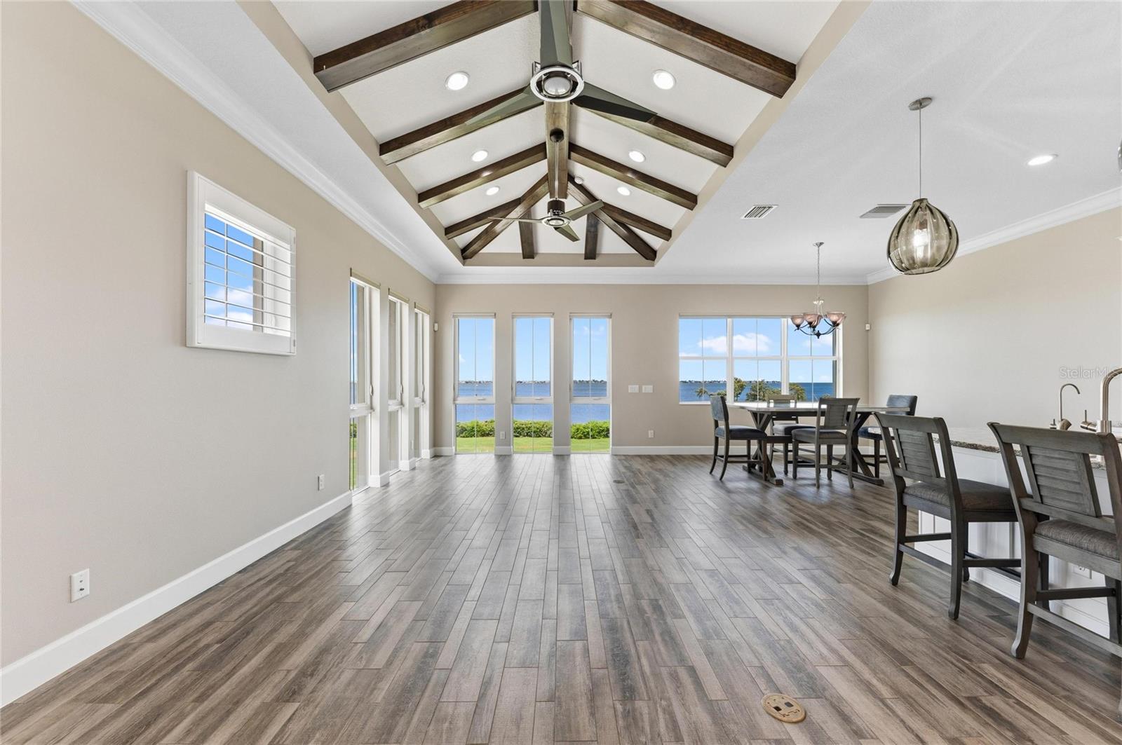 310 COMPASS POINT DR #201