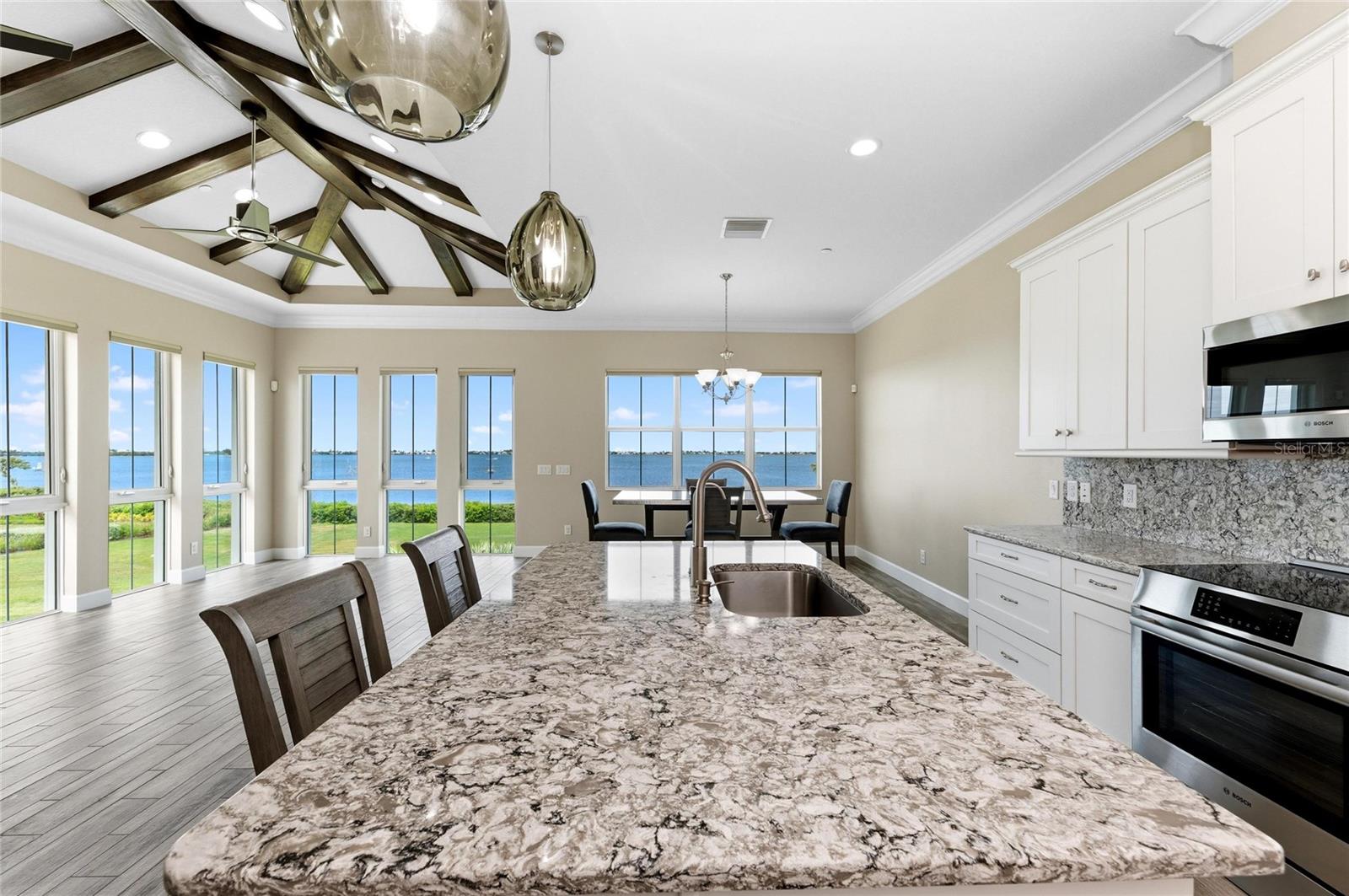 310 COMPASS POINT DR #201