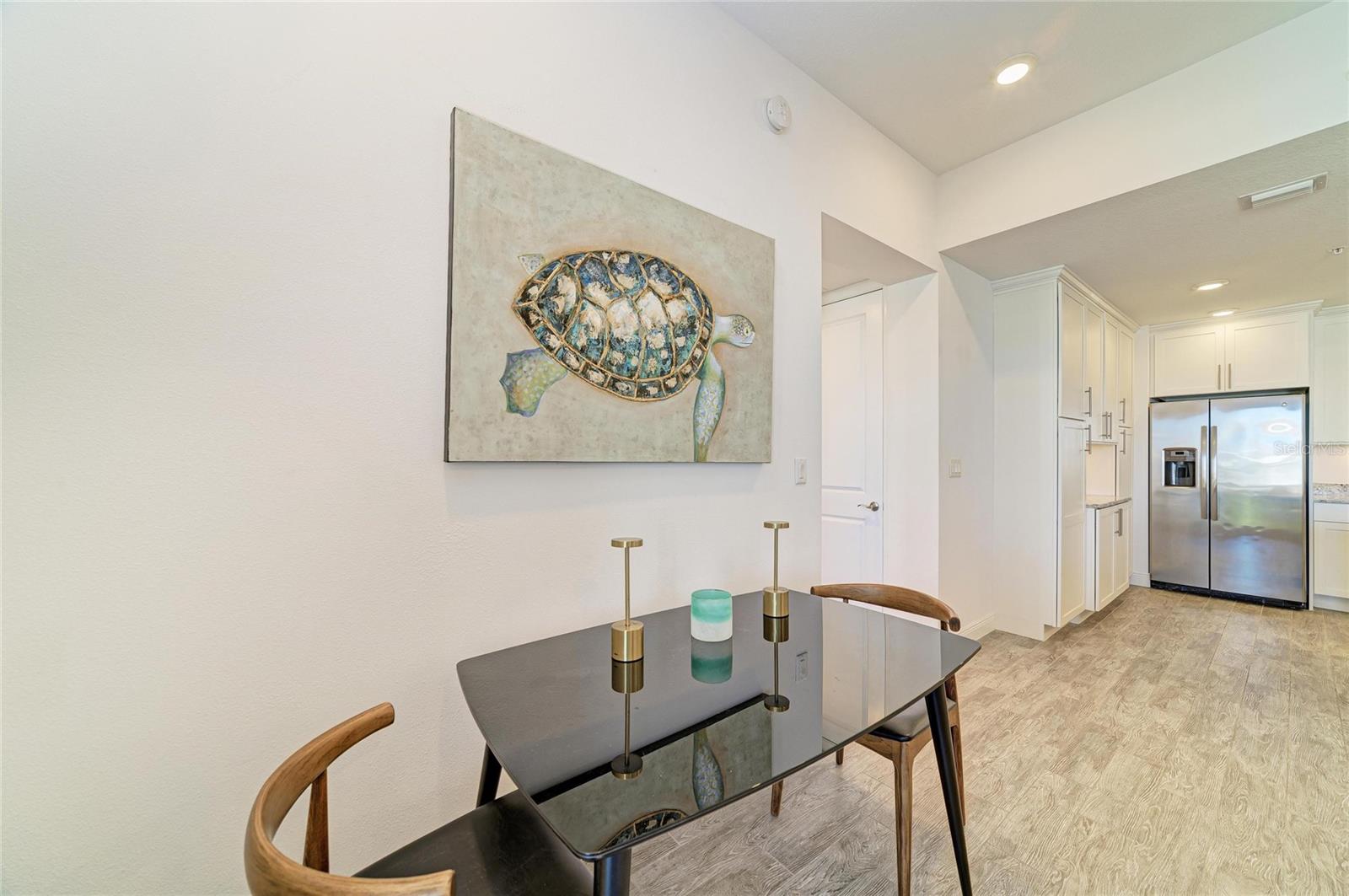 391 ARUBA CIR #401