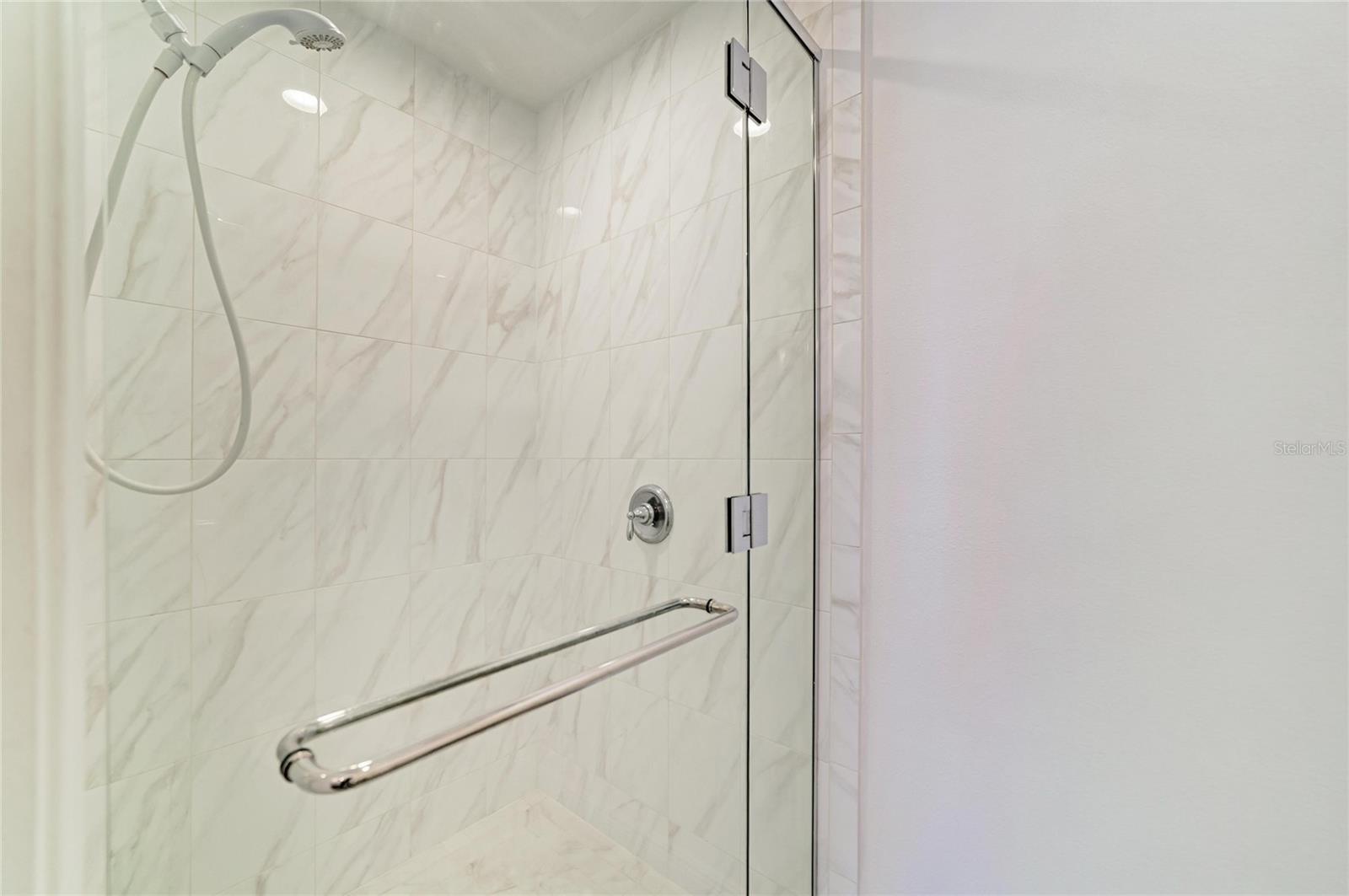 391 ARUBA CIR #401