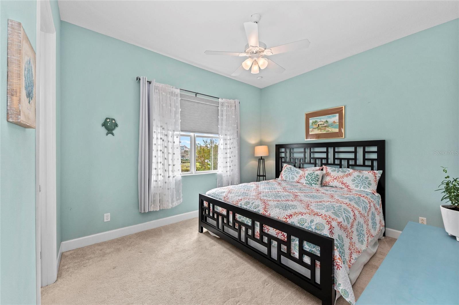 226 SAPPHIRE LAKE DR #201