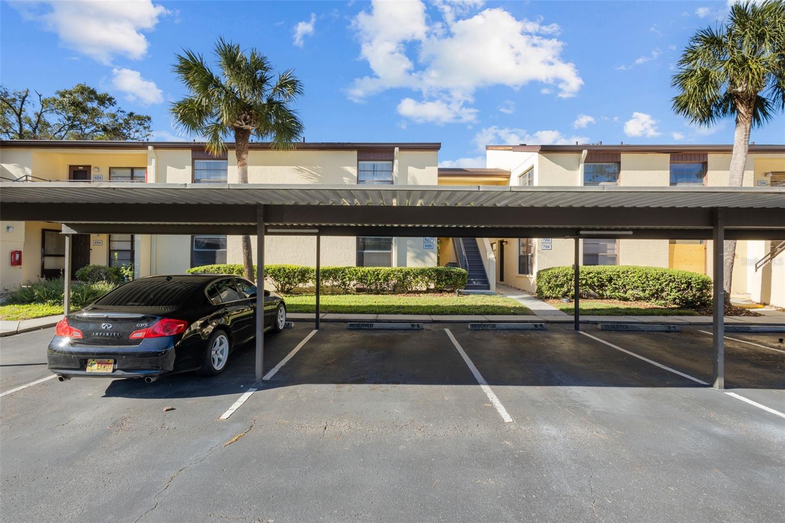 13608 S VILLAGE DR #6105