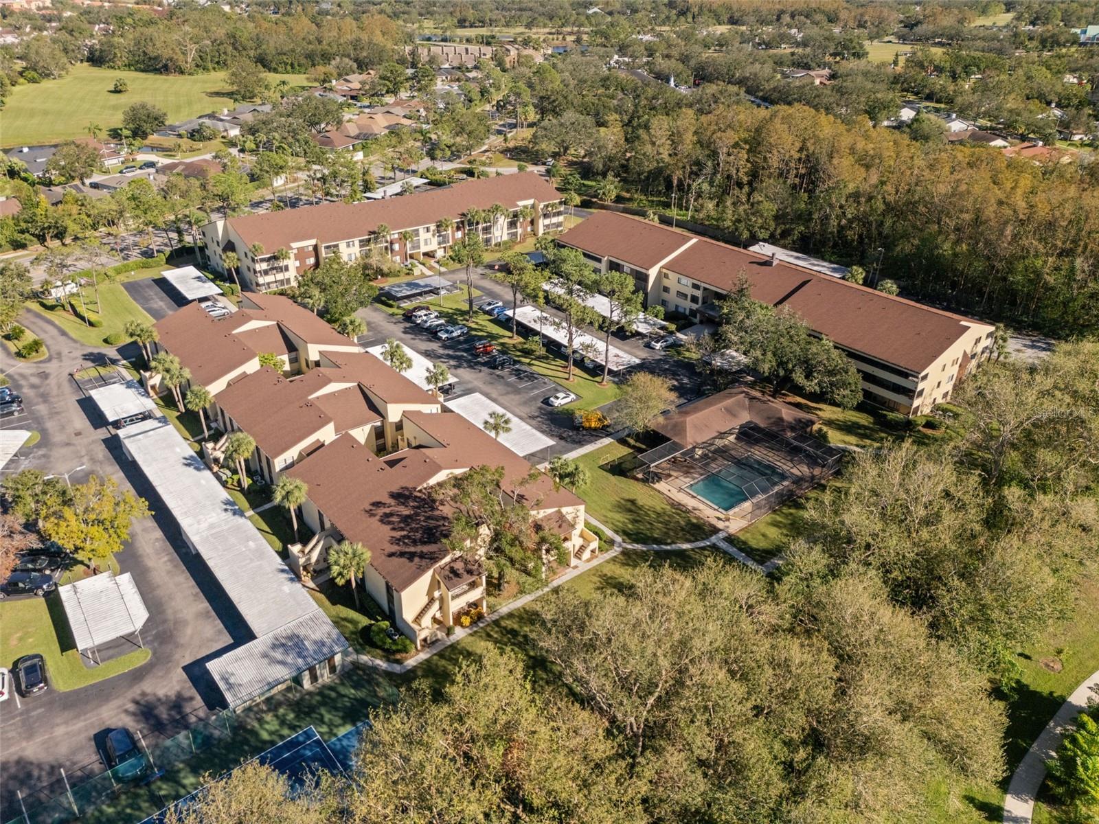 13608 S VILLAGE DR #6105