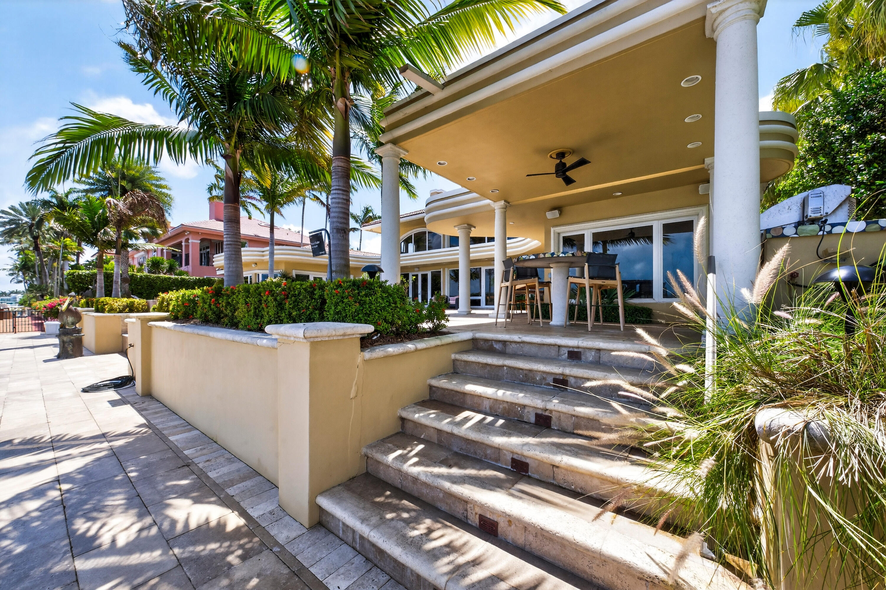 3 Isla Bahia Drive