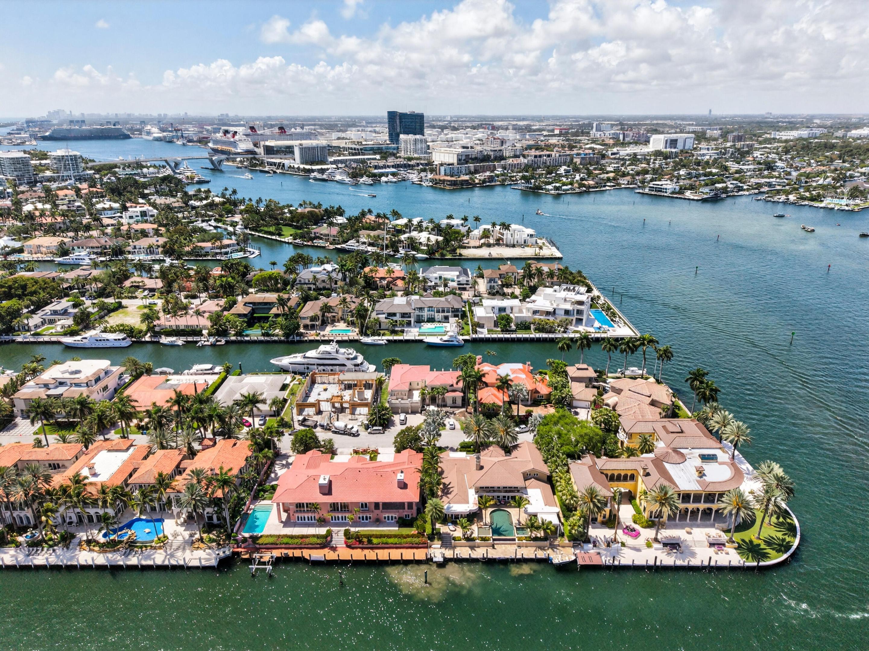 3 Isla Bahia Drive