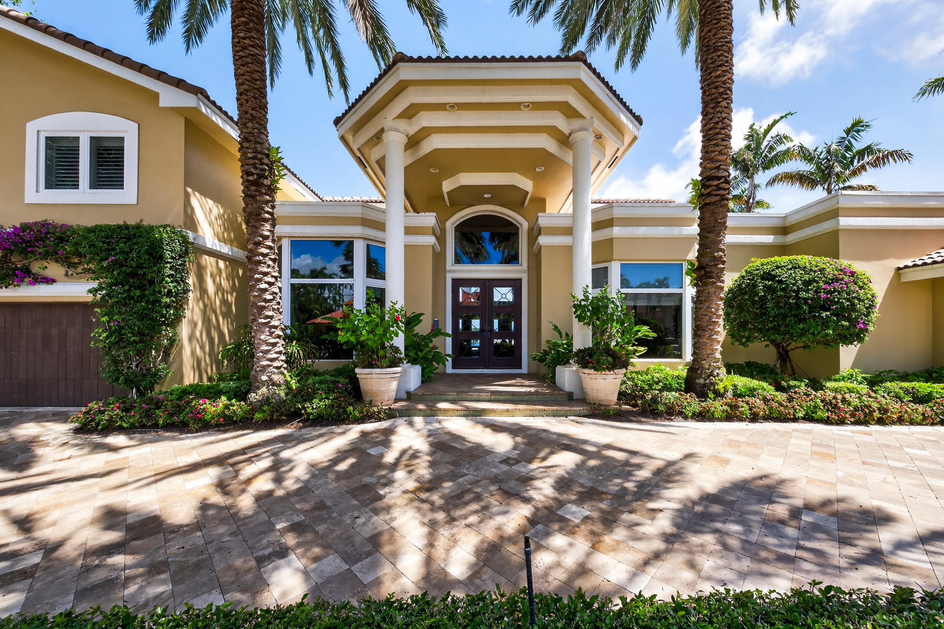 3 Isla Bahia Drive