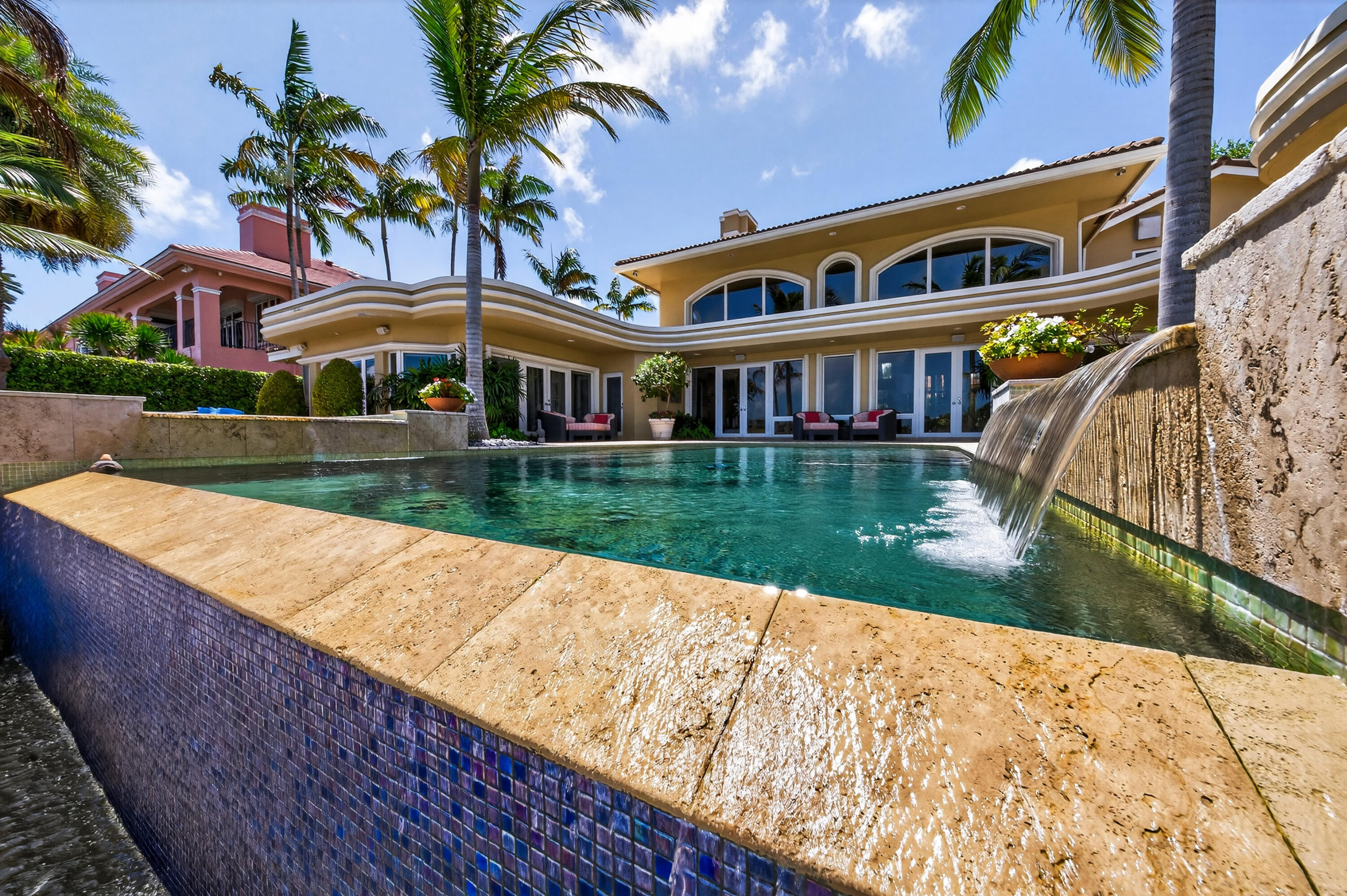 3 Isla Bahia Drive