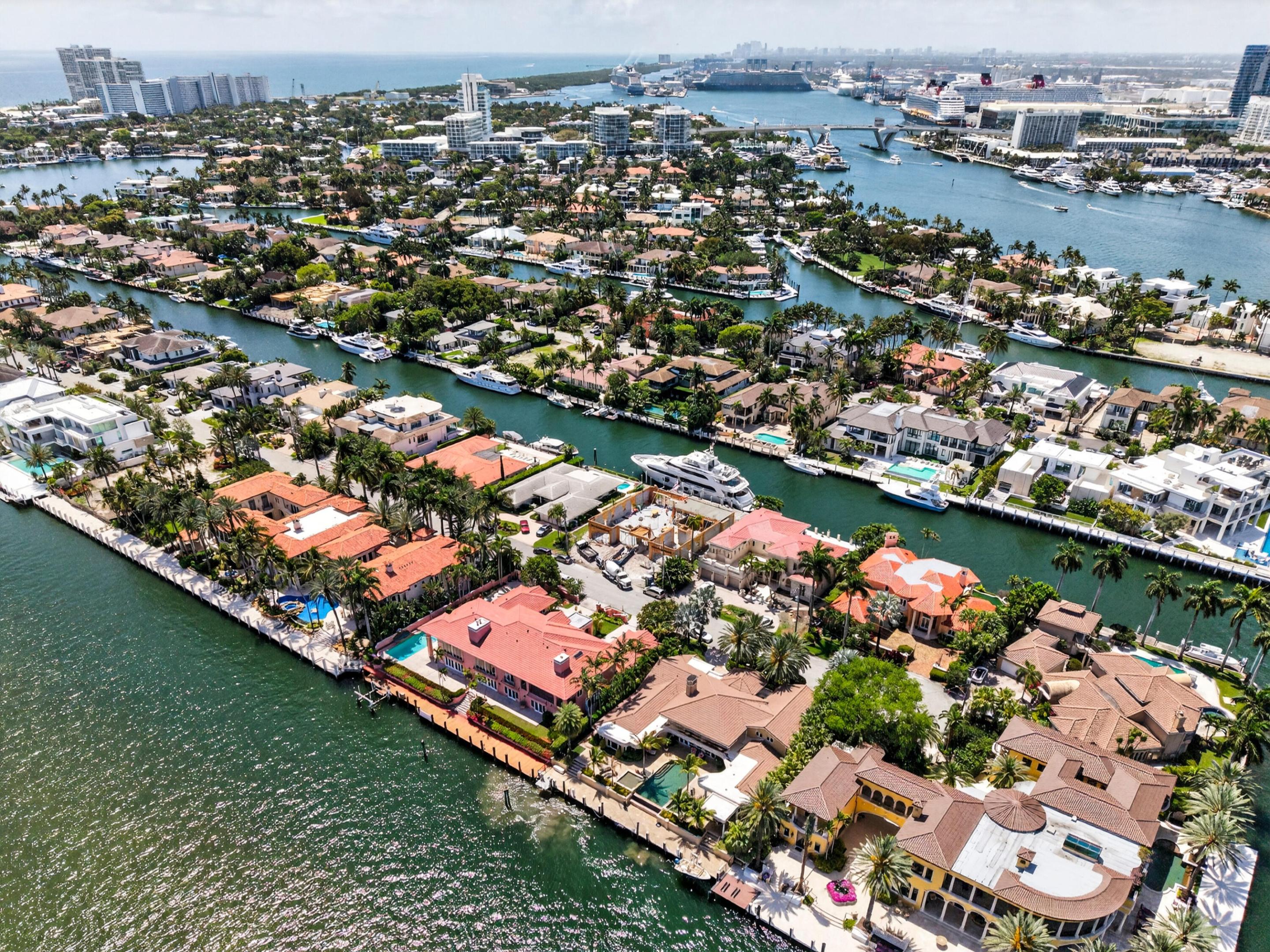 3 Isla Bahia Drive