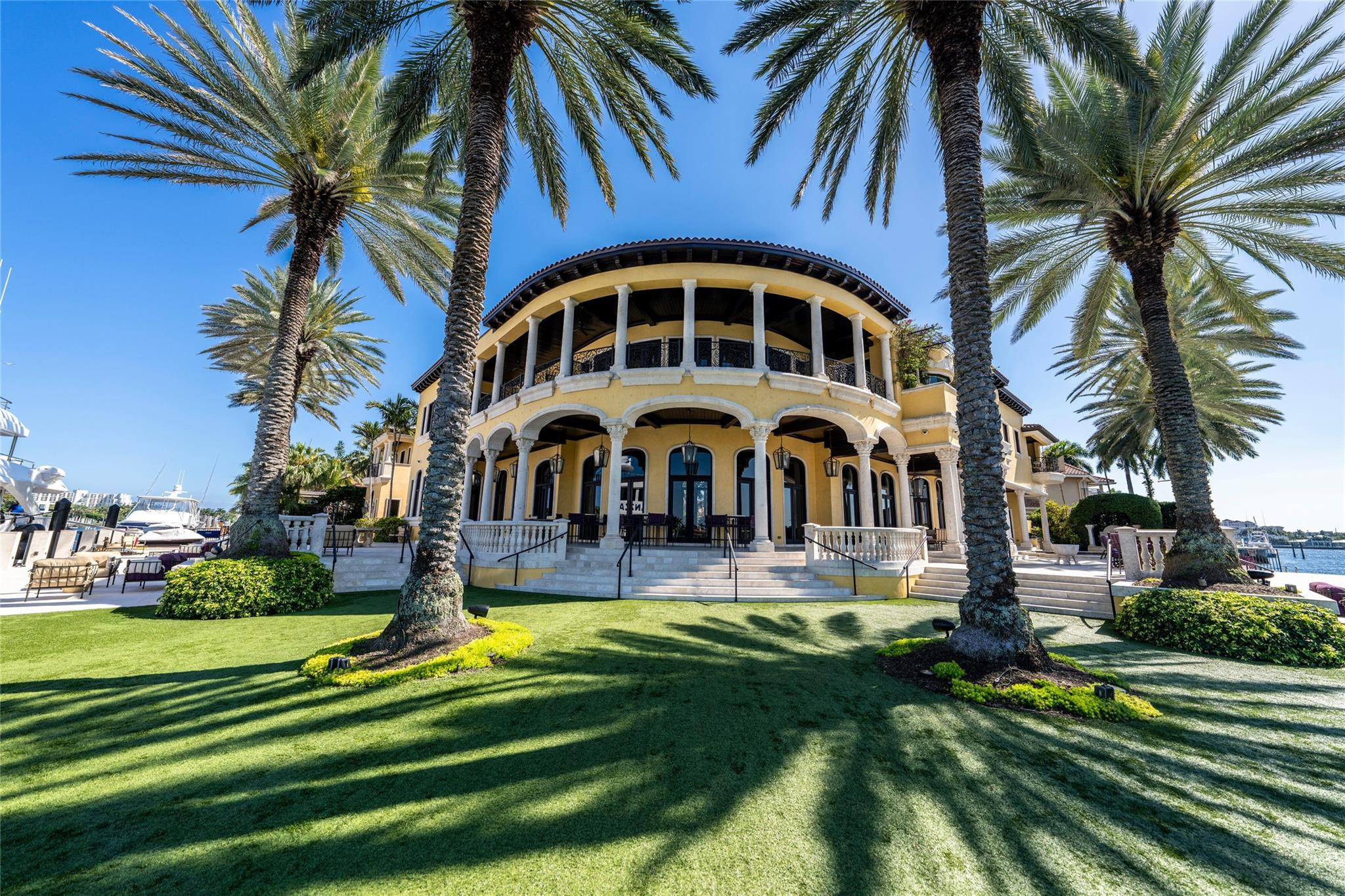 1 Isla Bahia Drive